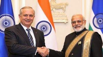 Индия находит выгоду в закупках нефти у России, отметил посол