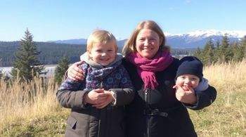 Татьяна Лютаева делится, что она узнаёт от своих внуков